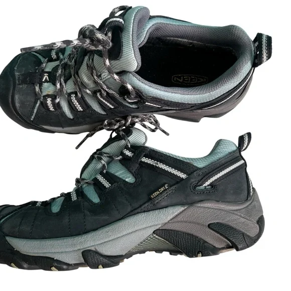 KEEN 7.5 Hiking Women’s Shoes Targhee II Voyageur or Circadia Athletic S… - Picture 1 of 12
